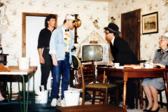 1990-06