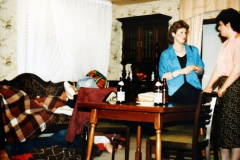 1990-18