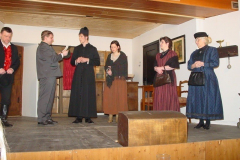 2004-035